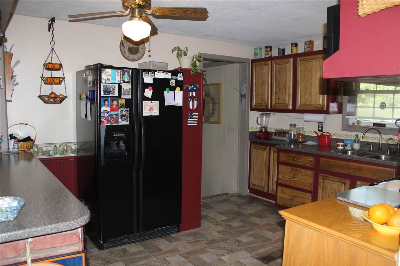 131 Watson Road Exeter, NH 03833 - Photo 3 of 39