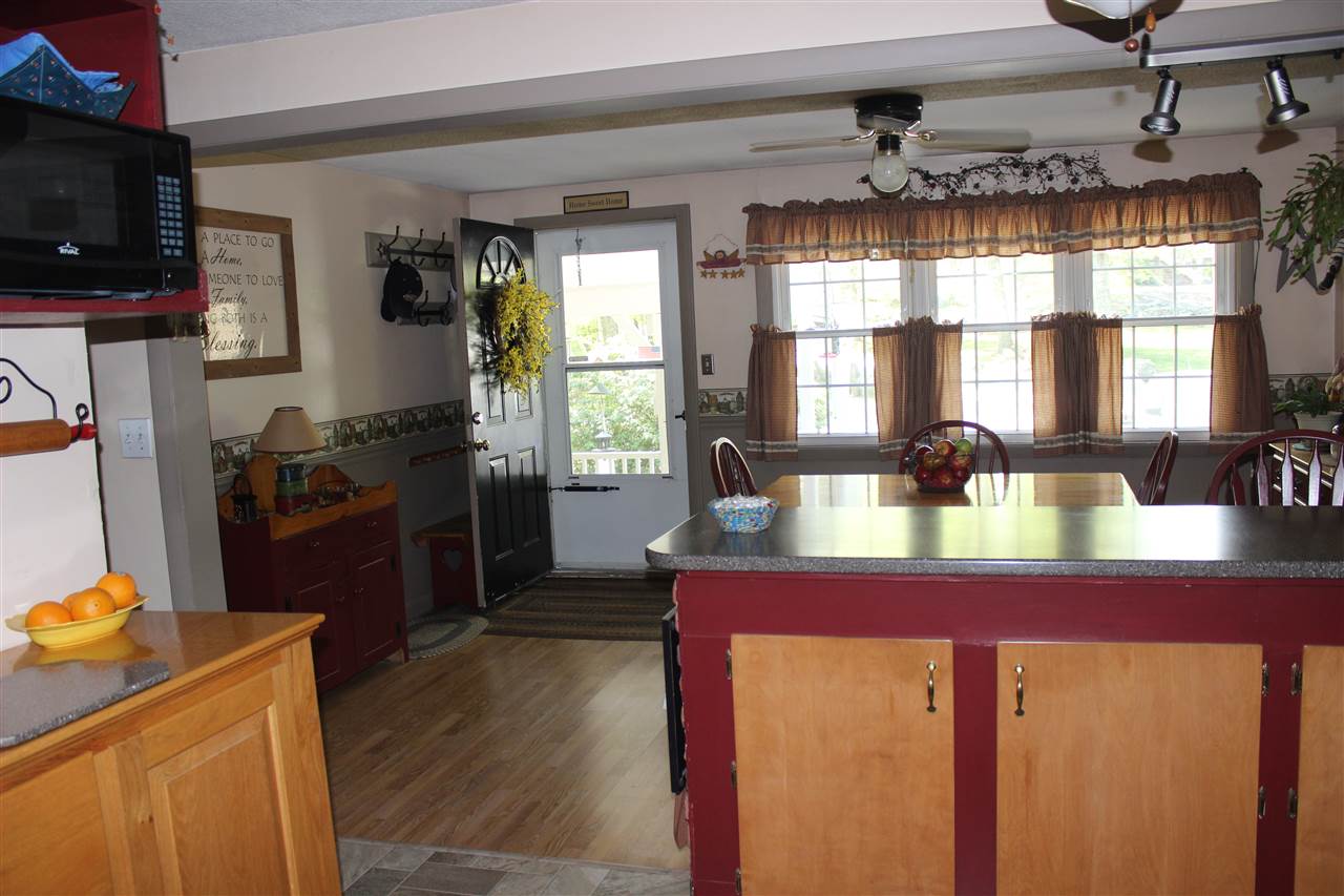 131 Watson Road Exeter, NH 03833 - Photo 7 of 39