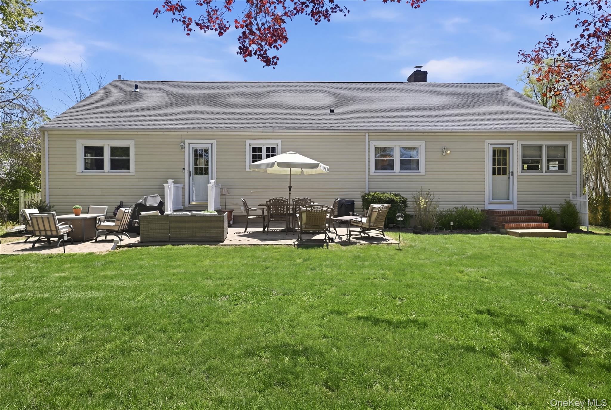 11 Rumson Road Massapequa, NY 11758 - Photo 28 of 31
