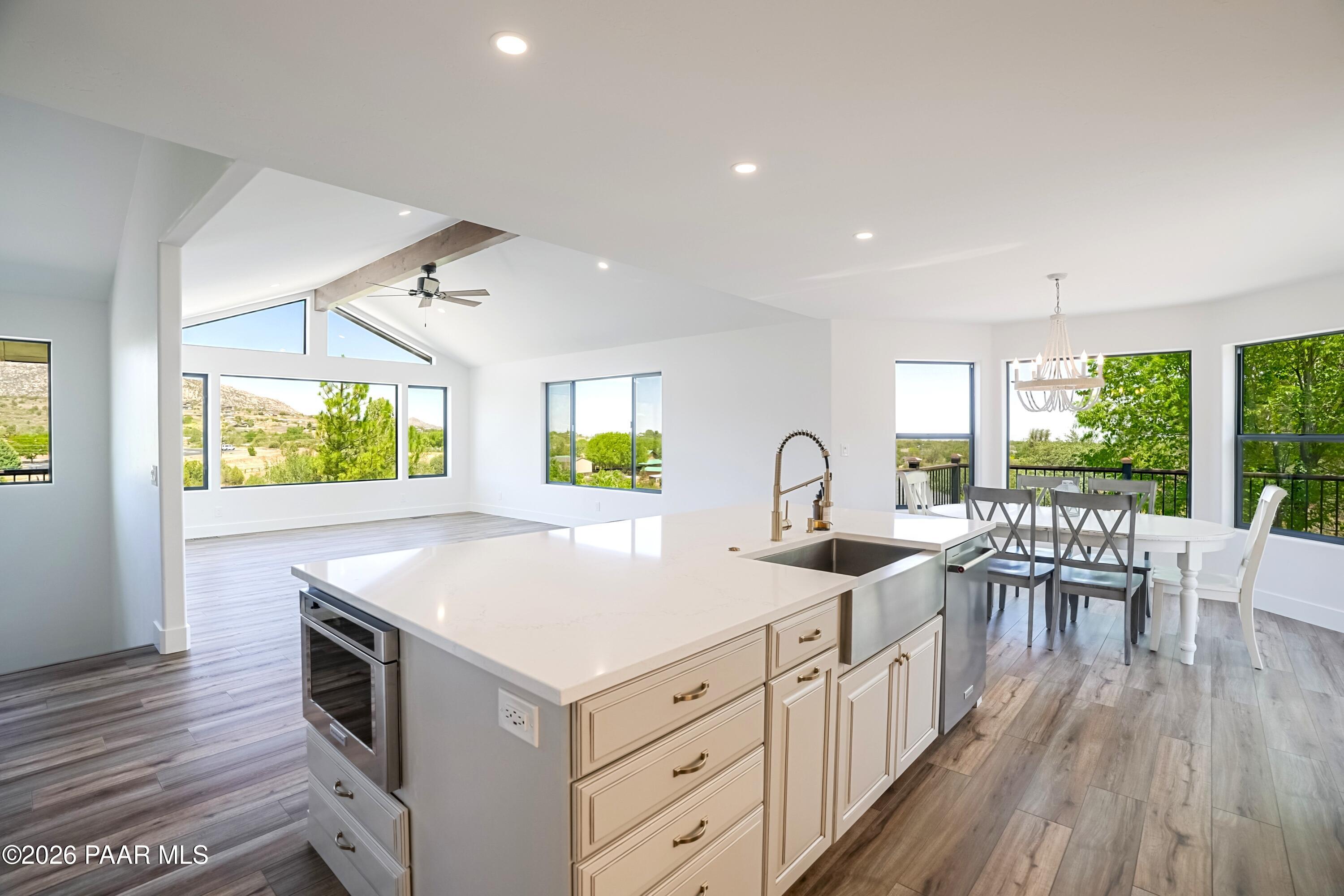 1584 West Cliff Rose Road Prescott, AZ 86305 - Photo 15 of 66 Kitchen 4