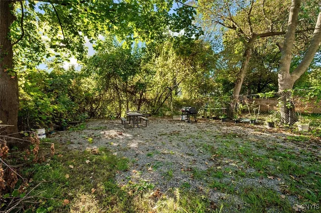 $220,000 | 134 Richardson Avenue, Syracuse, NY 13205