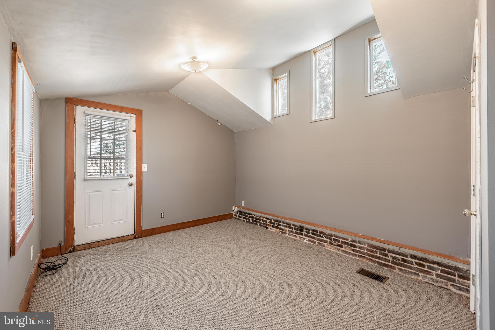 1742 East Lombard Street Baltimore, MD 21231 - Photo 7 of 37 Leading out to patio