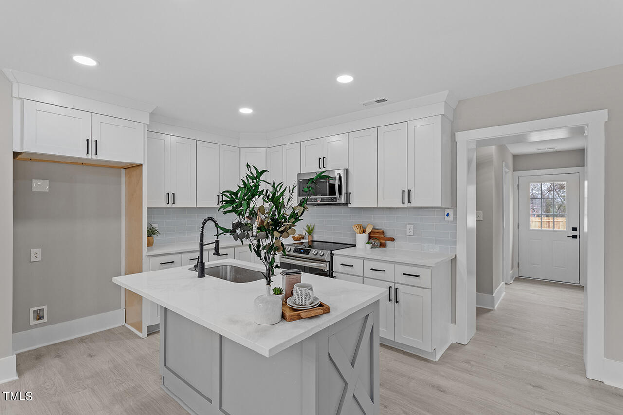 1425 East Lane Street Raleigh, NC 27610 - Photo 2 of 39 1425 E Lane St_15