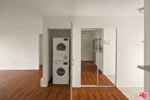 $3,495 | 834 6th Street, Unit 202, Santa Monica, CA 90403