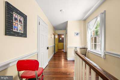781 Fairview Road Glenmoore, PA 19343 - Photo 27 of 45 2nd floor hallway