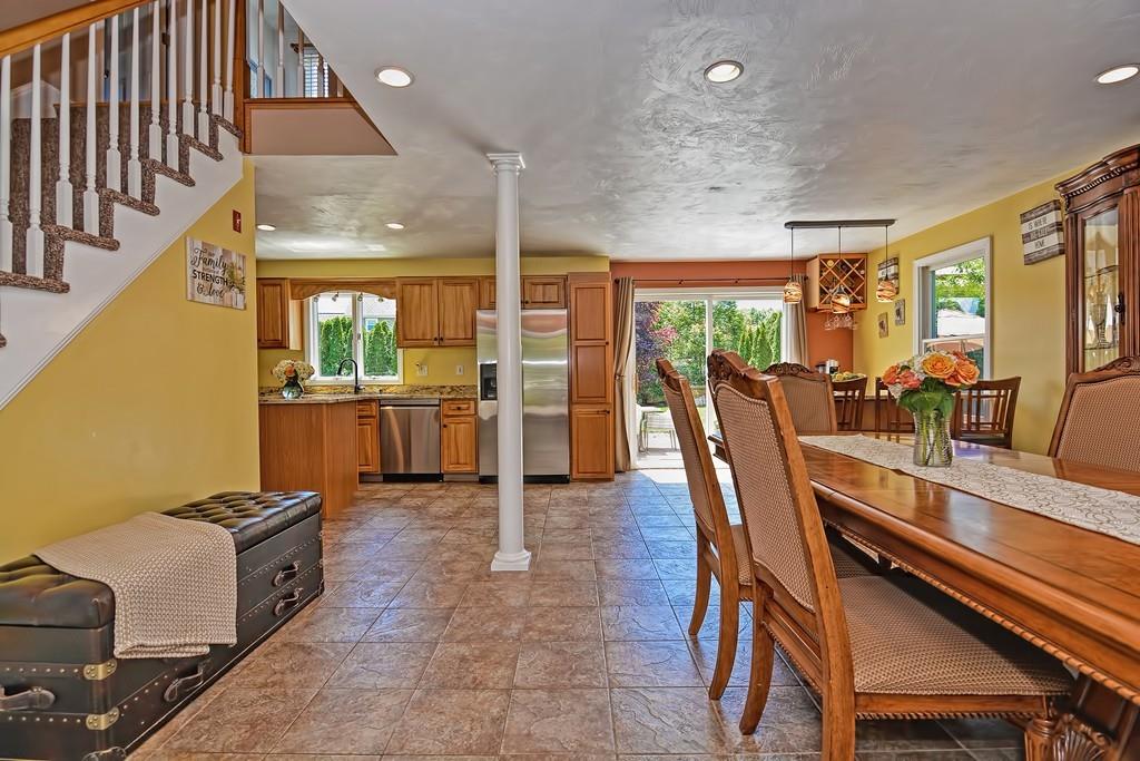 125 Robinette Road Stoughton, MA 02072 - Photo 5 of 32 Gallery Image 5