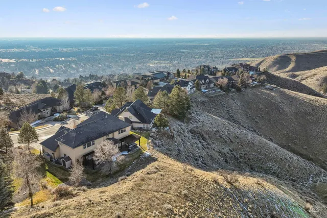 $1,250,000 | 3964 West Quail Hill Court, Boise, ID 83703