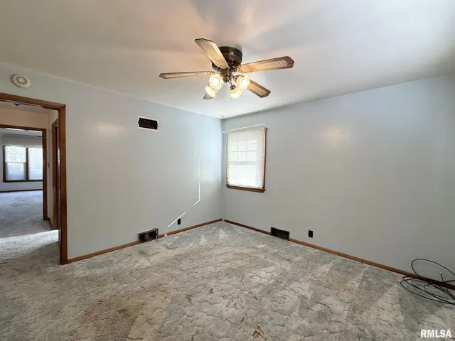 $79,900 | 92 Madison Street, Galesburg, IL 61401