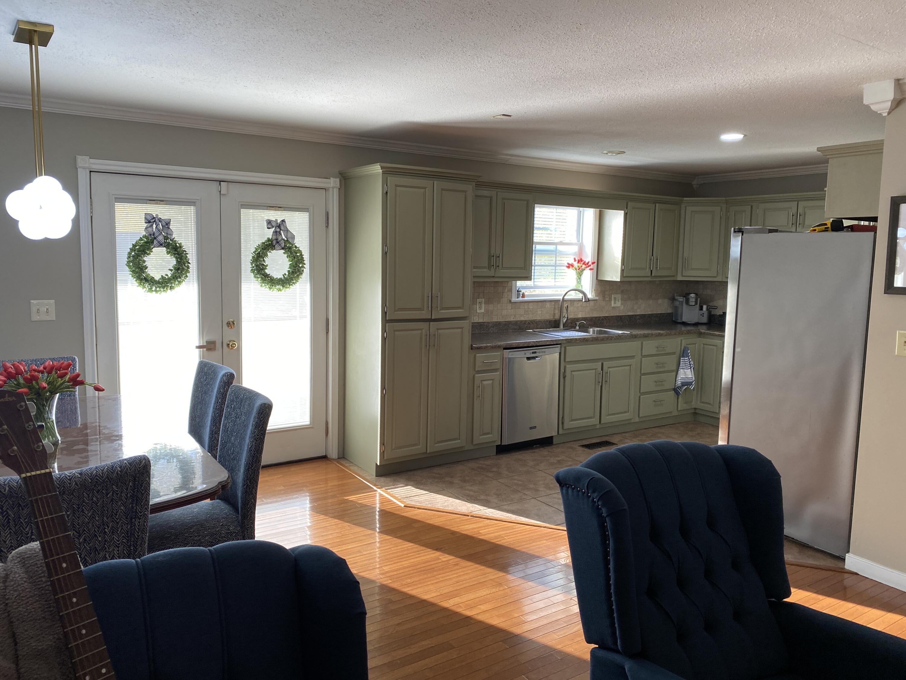 1069 Standard Avenue Corbin, KY 40701 - Photo 28 of 56 IMG_1371