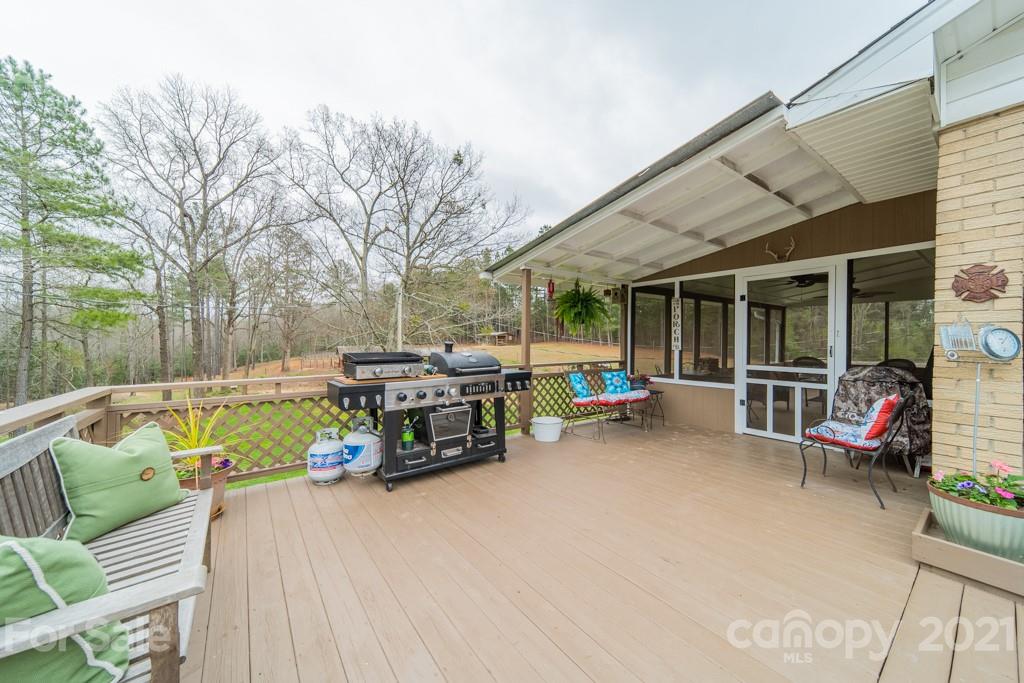 1804 Mayberry Road Dallas, NC 28034 - Photo 19 of 42 Gallery Image 19