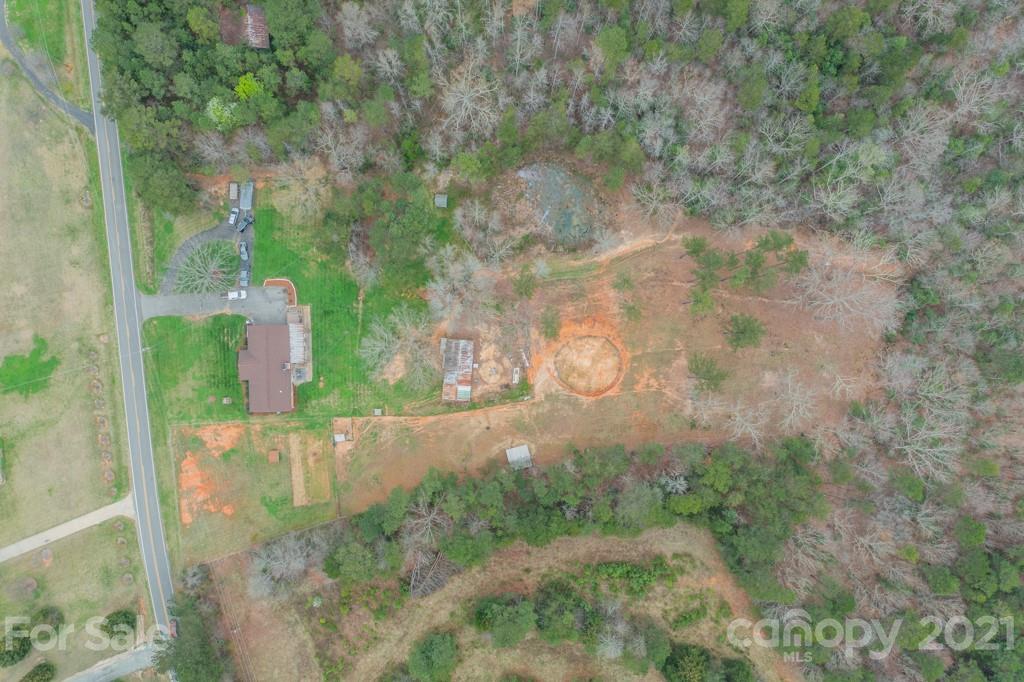 1804 Mayberry Road Dallas, NC 28034 - Photo 35 of 42 Gallery Image 35