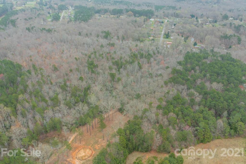 1804 Mayberry Road Dallas, NC 28034 - Photo 38 of 42 Gallery Image 38