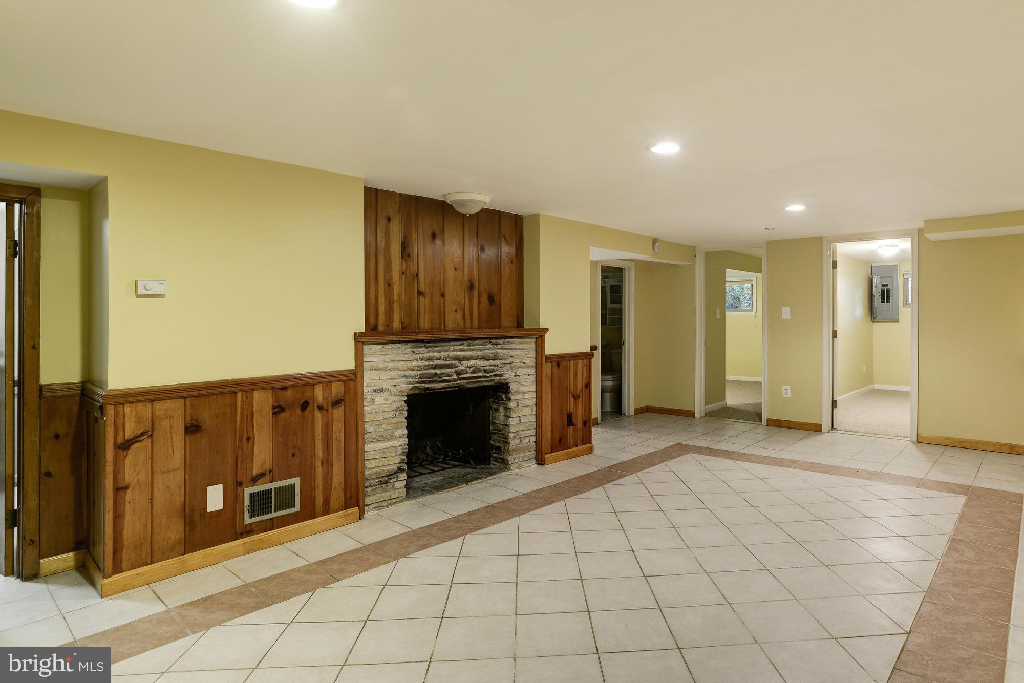 3035 Castle Road Falls Church, VA 22044 - Photo 13 of 24 Interior (General)