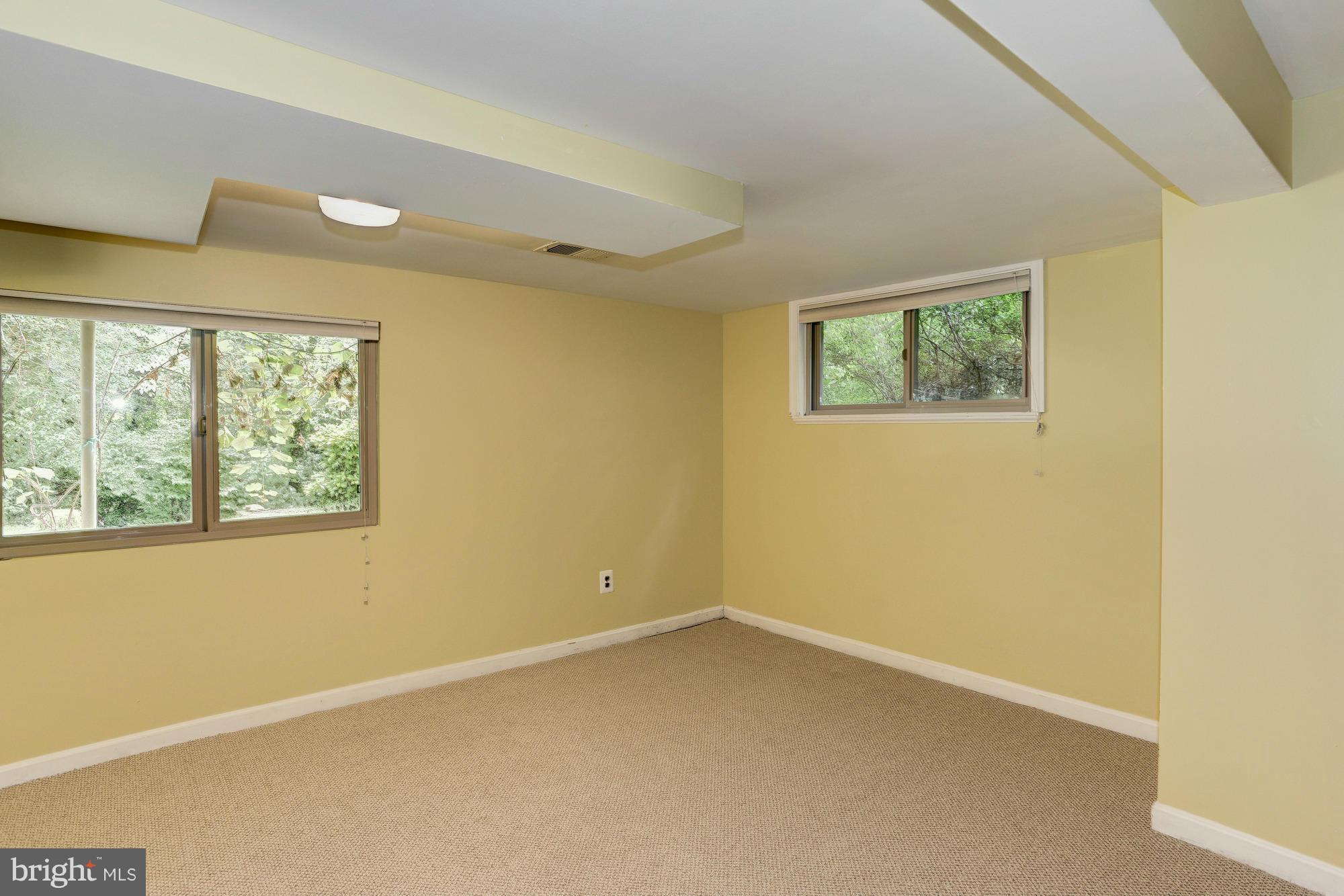 3035 Castle Road Falls Church, VA 22044 - Photo 17 of 24 Interior (General)