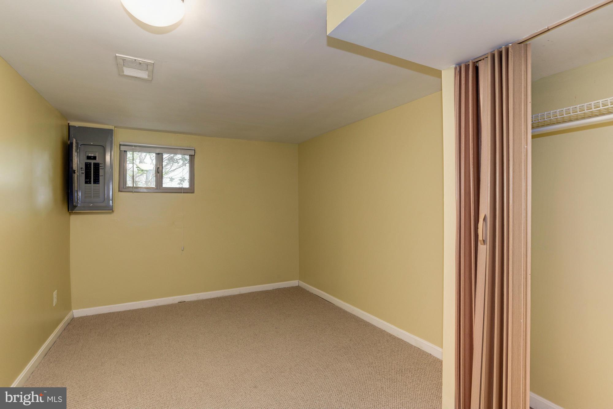 3035 Castle Road Falls Church, VA 22044 - Photo 18 of 24 Interior (General)