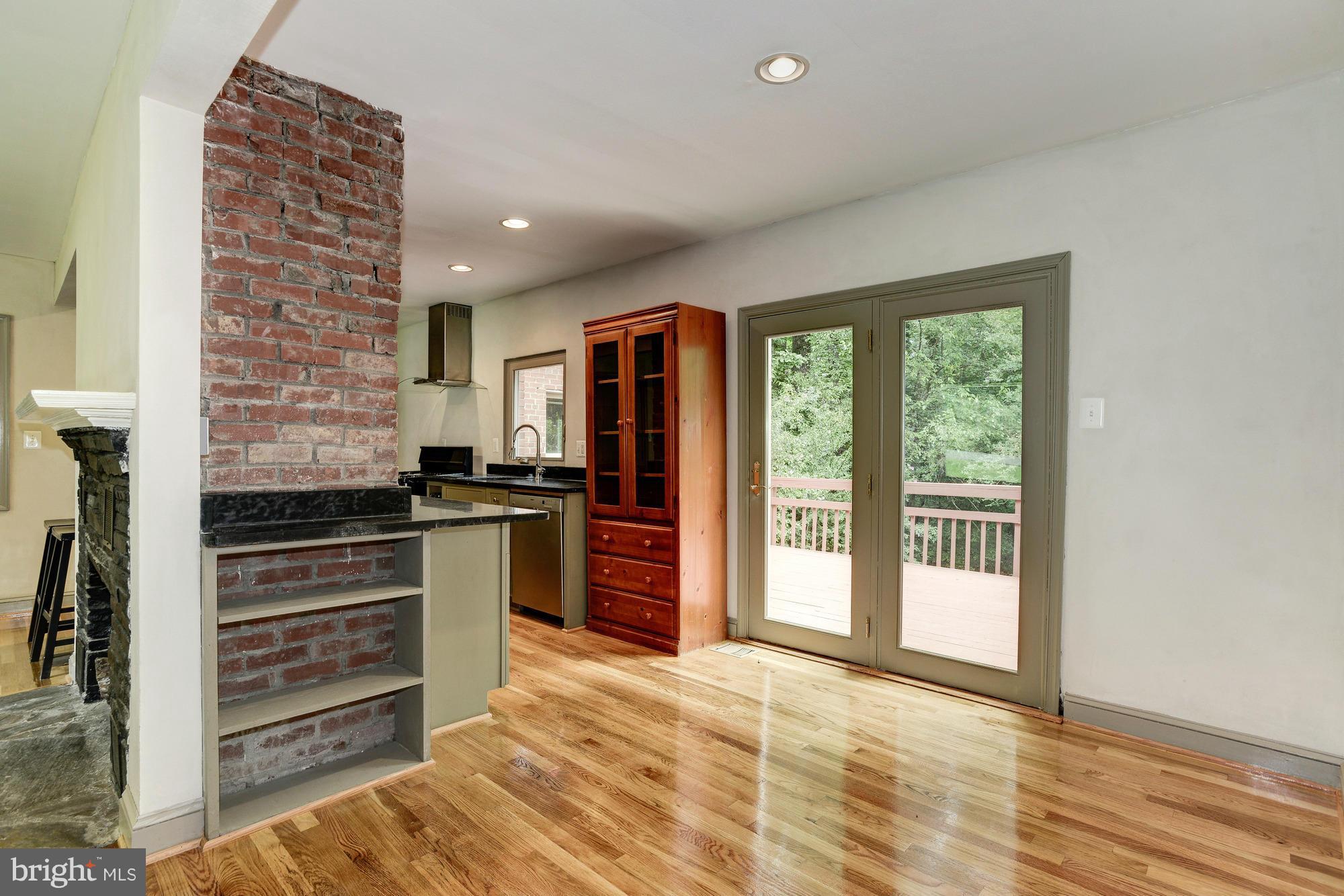 3035 Castle Road Falls Church, VA 22044 - Photo 4 of 24 Dining Room