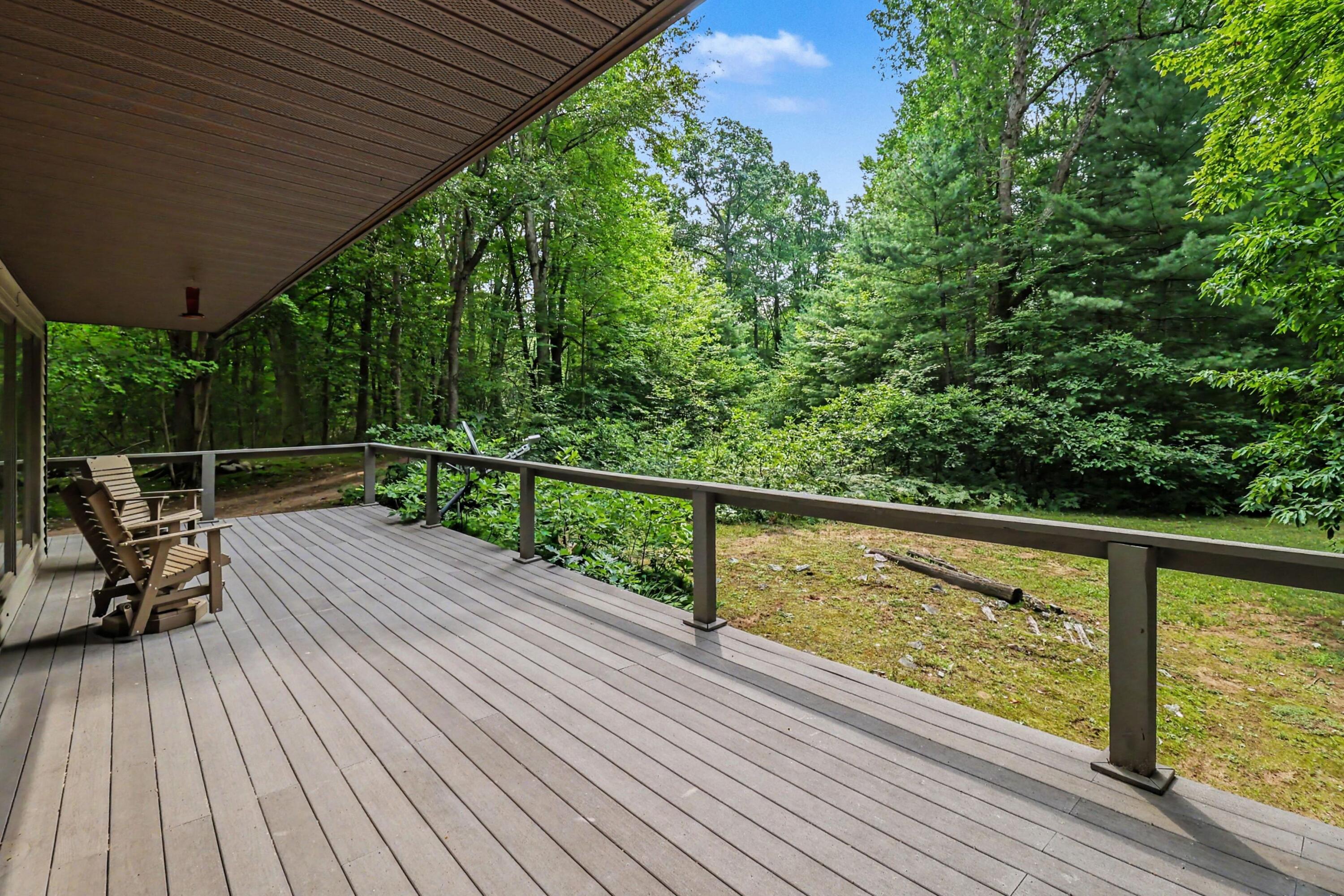 441 North Benson Road Fountain, MI 49410 - Photo 4 of 36 Covered Front Porch