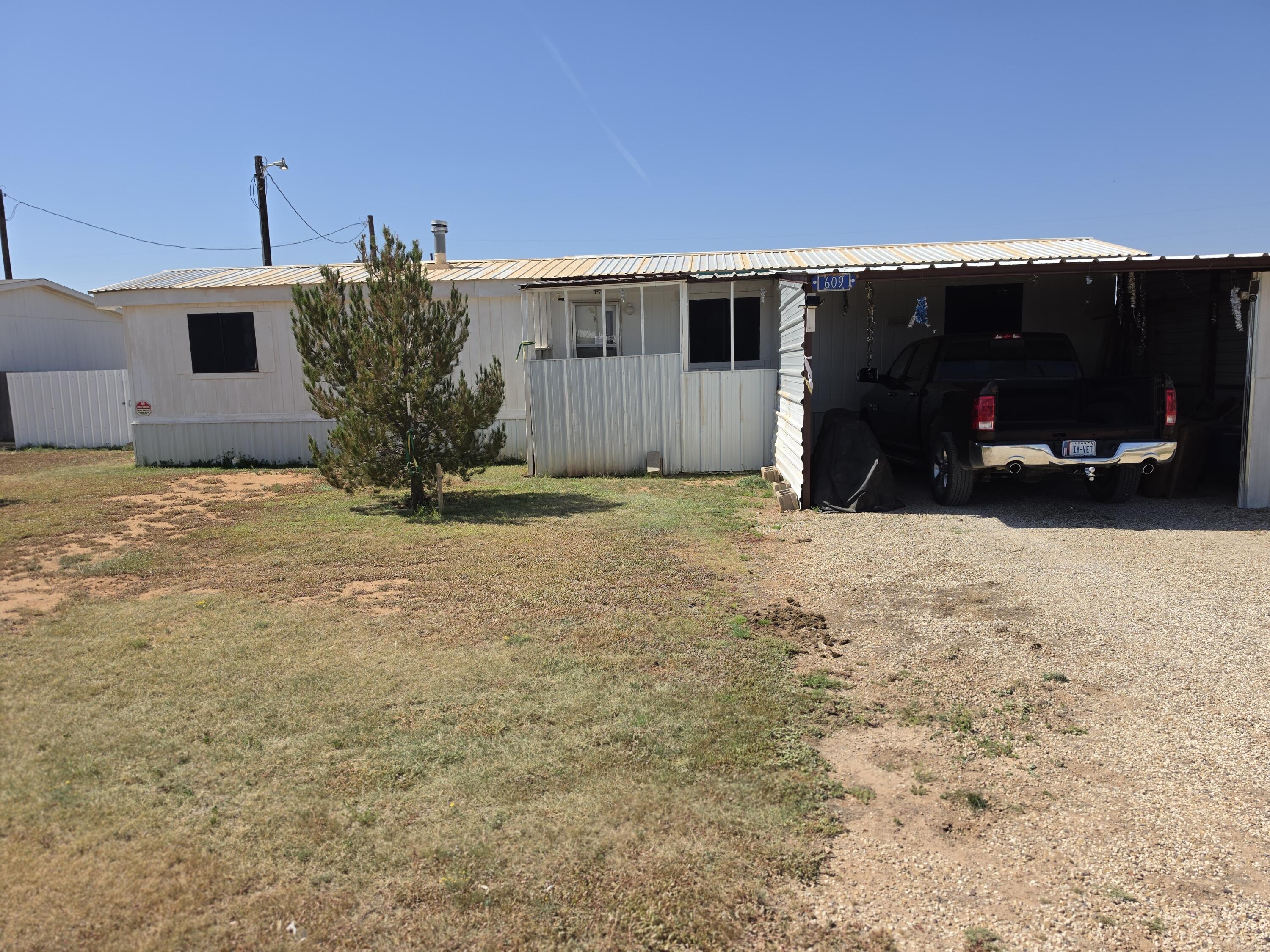 609 Rackler Street Smyer, TX 79367 - Photo 17 of 18 20260727_111420
