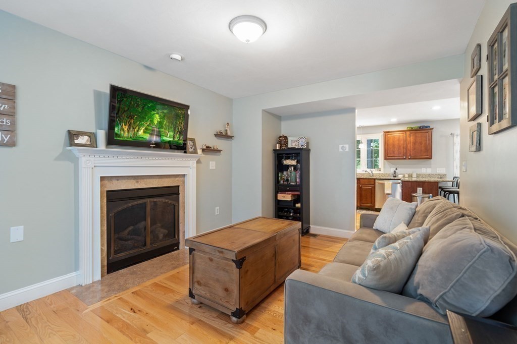 1261 Main Street Reading, MA 01867 - Photo 13 of 33 Gallery Image 13
