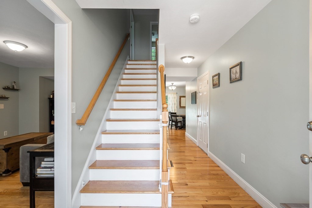 1261 Main Street Reading, MA 01867 - Photo 15 of 33 Gallery Image 15