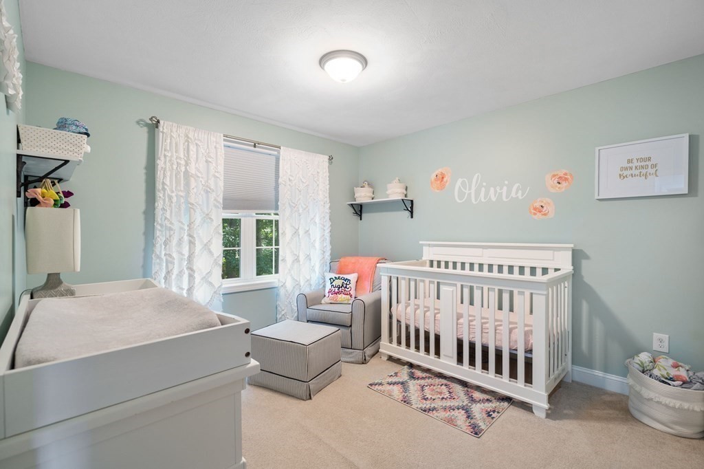1261 Main Street Reading, MA 01867 - Photo 22 of 33 Gallery Image 22