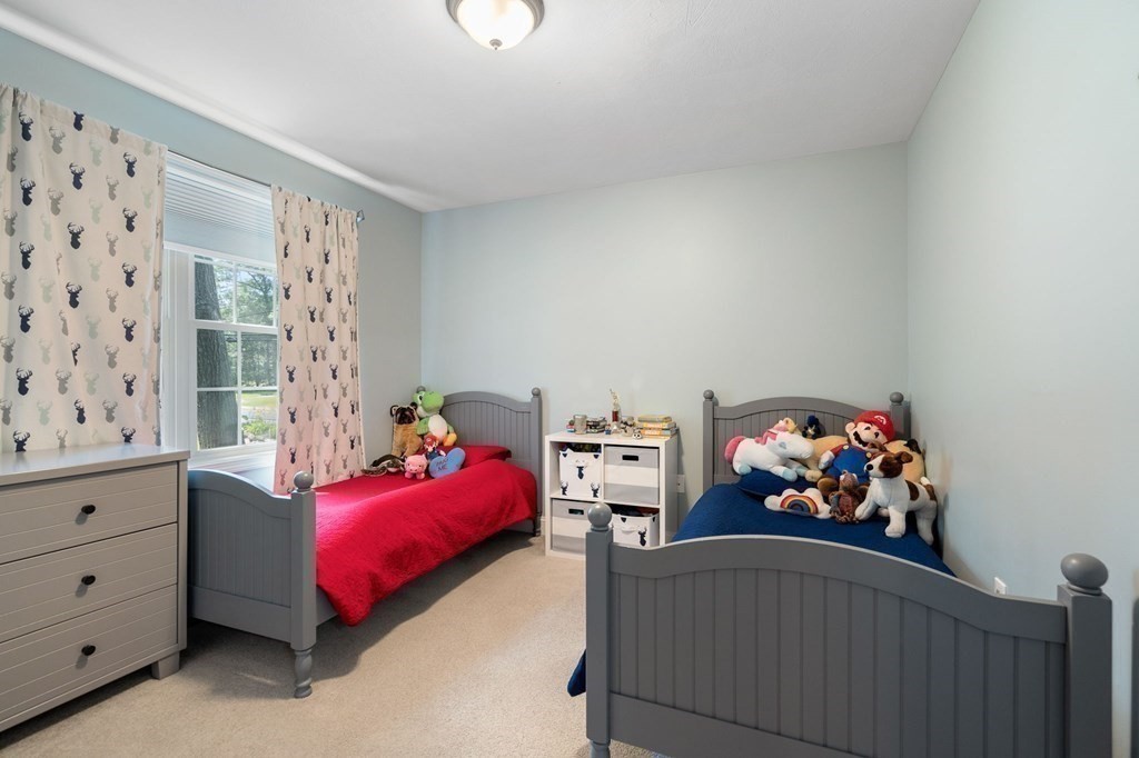1261 Main Street Reading, MA 01867 - Photo 23 of 33 Gallery Image 23