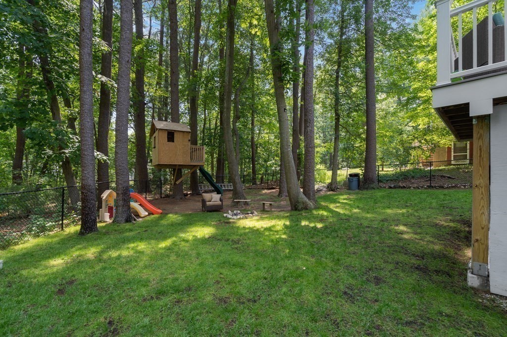 1261 Main Street Reading, MA 01867 - Photo 33 of 33 Gallery Image 33