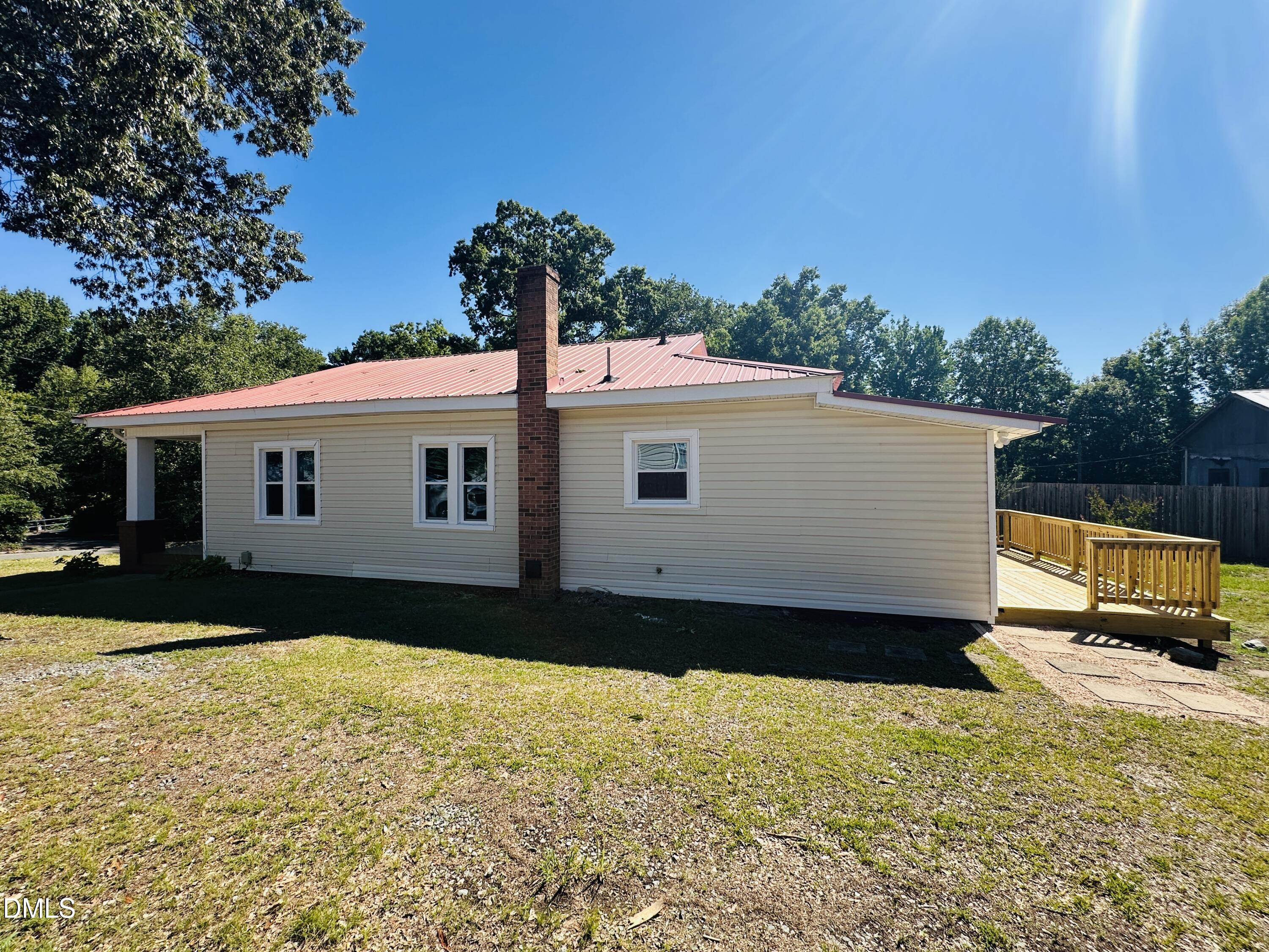 219 Barnett Avenue Roxboro, NC 27573 - Photo 35 of 37