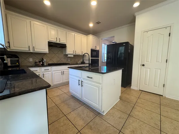 $3,100 | 305 Aspen Cove, Cedar Park, TX 78613