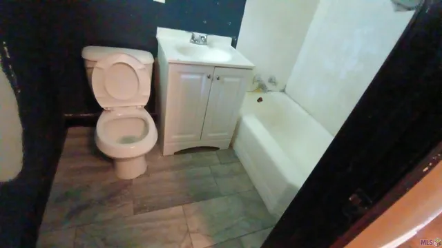 $2,000 | Undisclosed Address, Baton Rouge, LA 70805