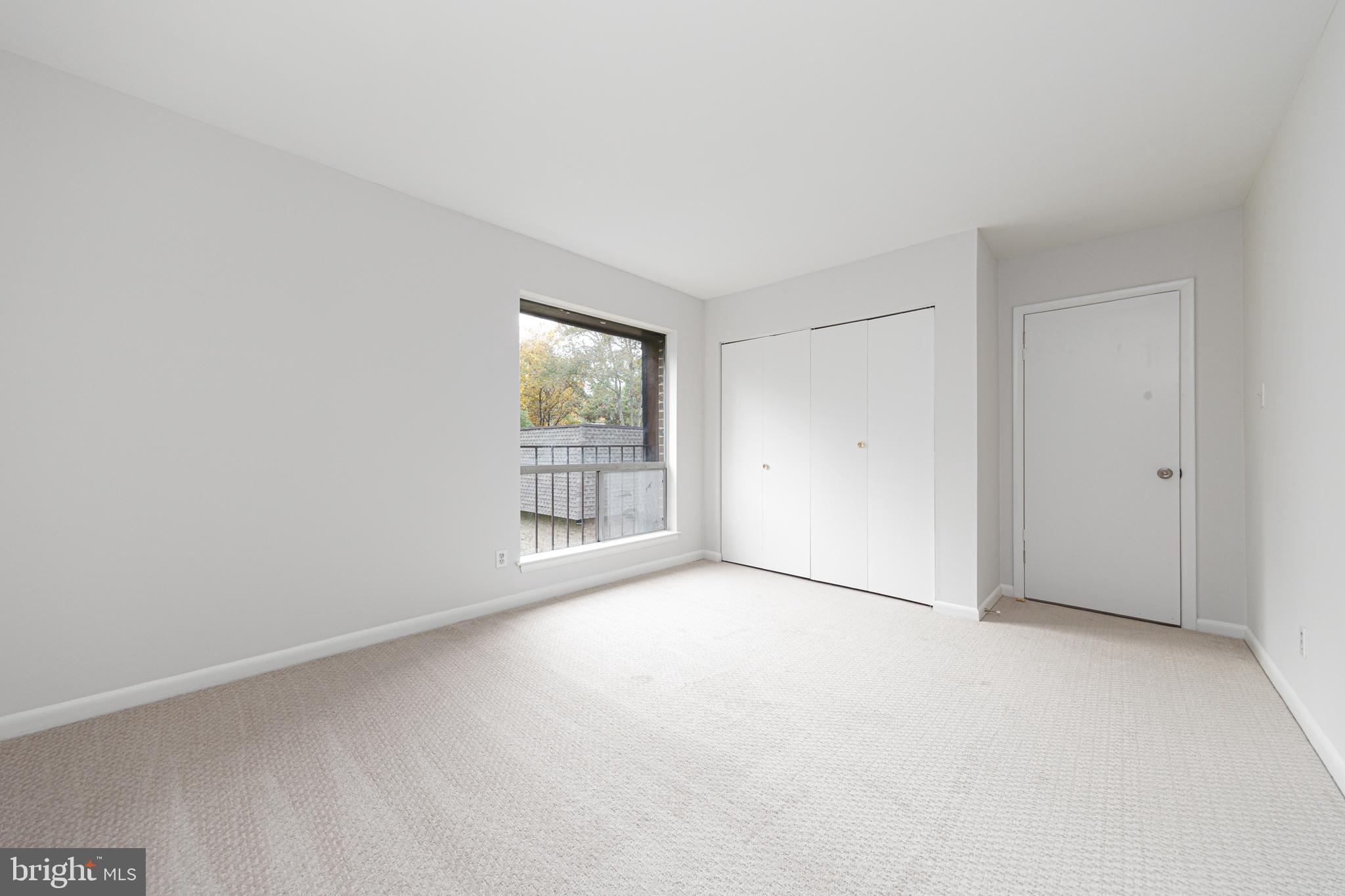 11623 Vantage Hill Road, Unit 22C Reston, VA 20190 - Photo 28 of 34 Third bedroom