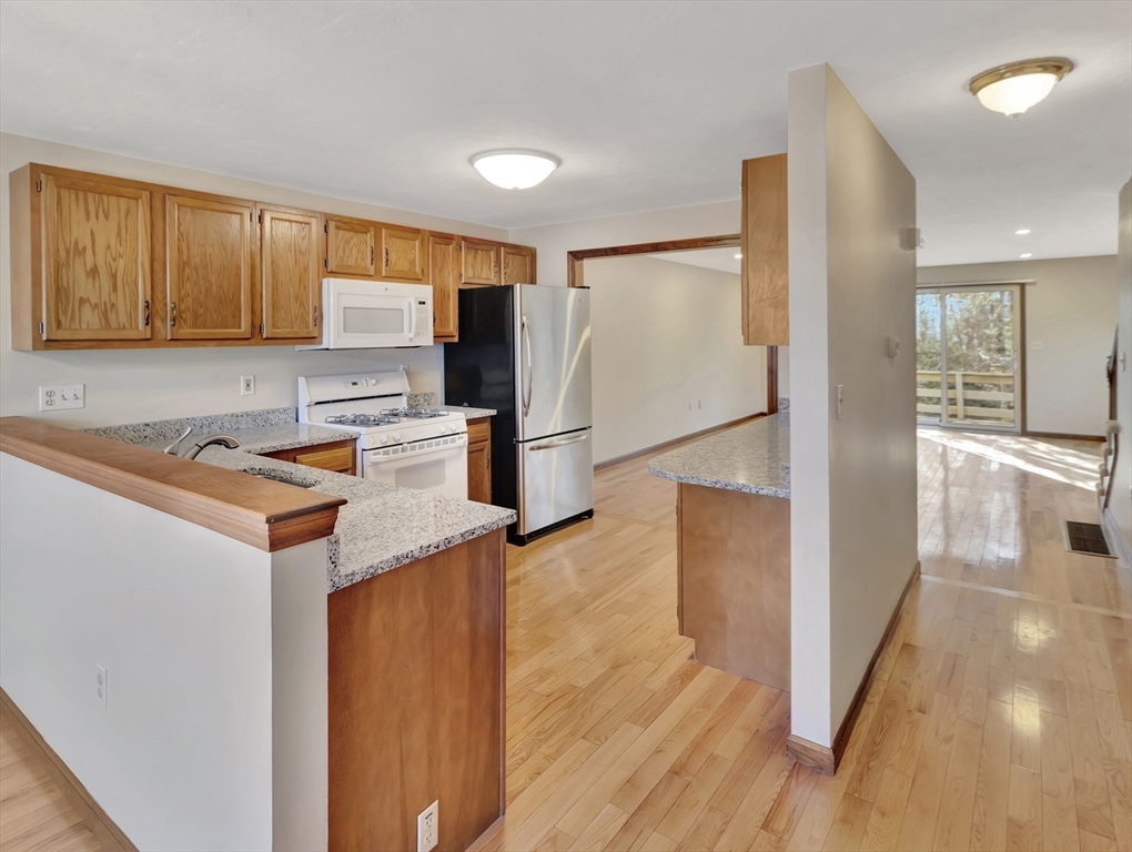 4 Concetta Circle, Unit 4 Mansfield, MA 02048 - Photo 15 of 42