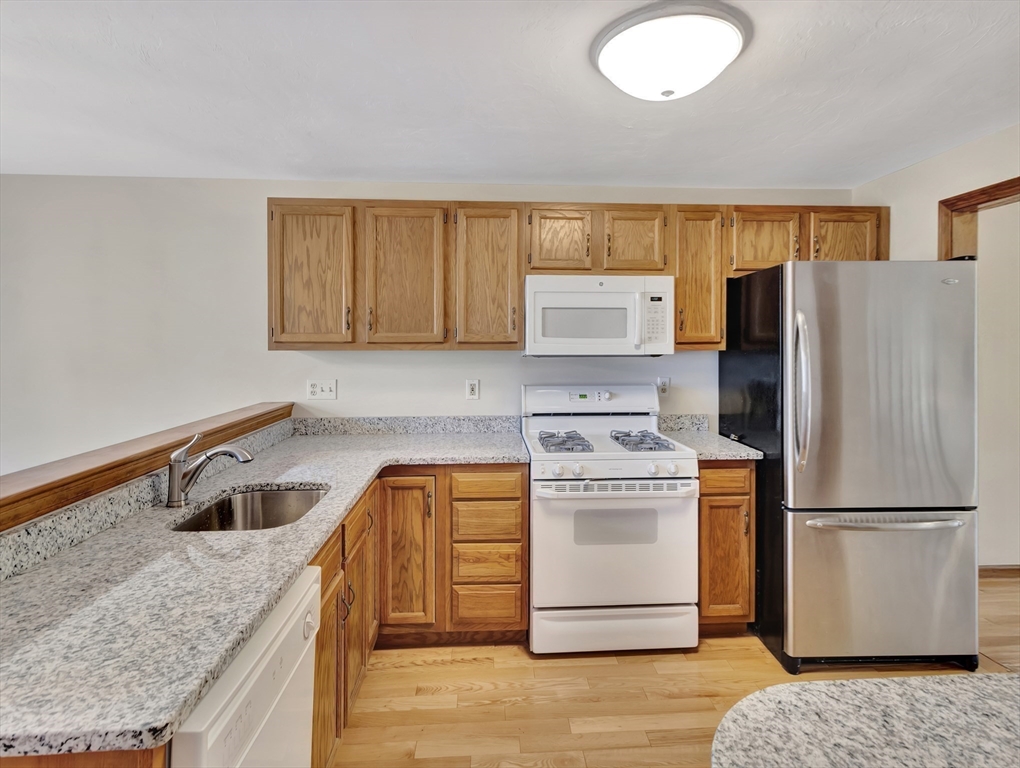 4 Concetta Circle, Unit 4 Mansfield, MA 02048 - Photo 16 of 42