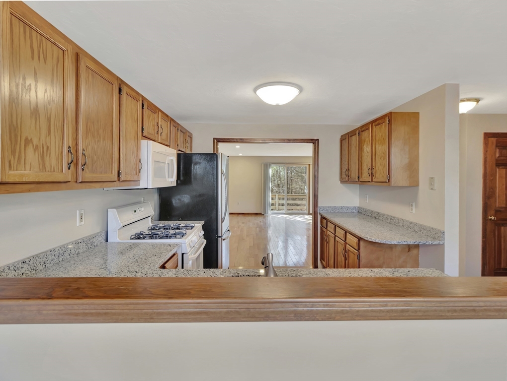 4 Concetta Circle, Unit 4 Mansfield, MA 02048 - Photo 21 of 42