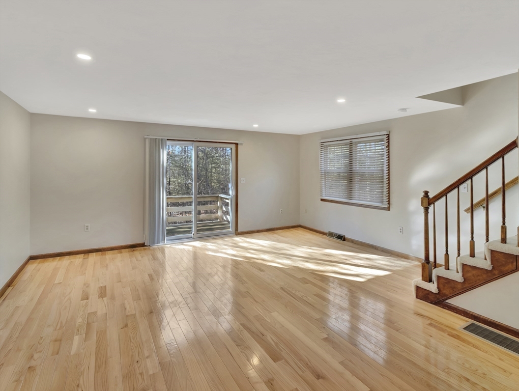 4 Concetta Circle, Unit 4 Mansfield, MA 02048 - Photo 22 of 42