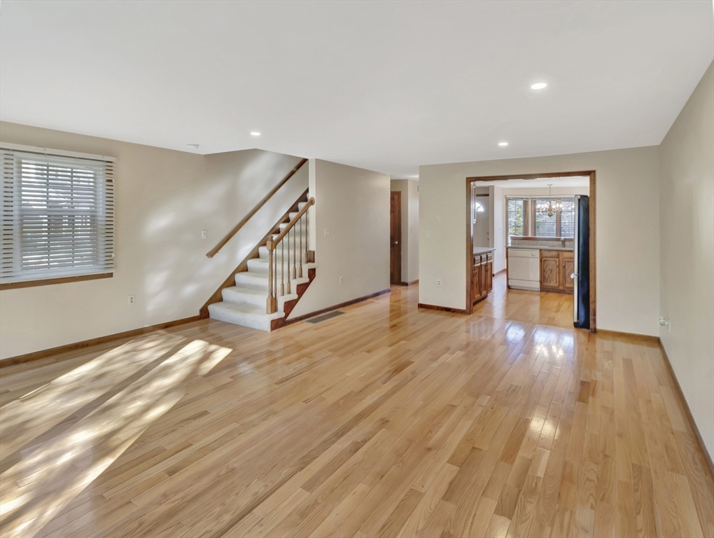 4 Concetta Circle, Unit 4 Mansfield, MA 02048 - Photo 23 of 42