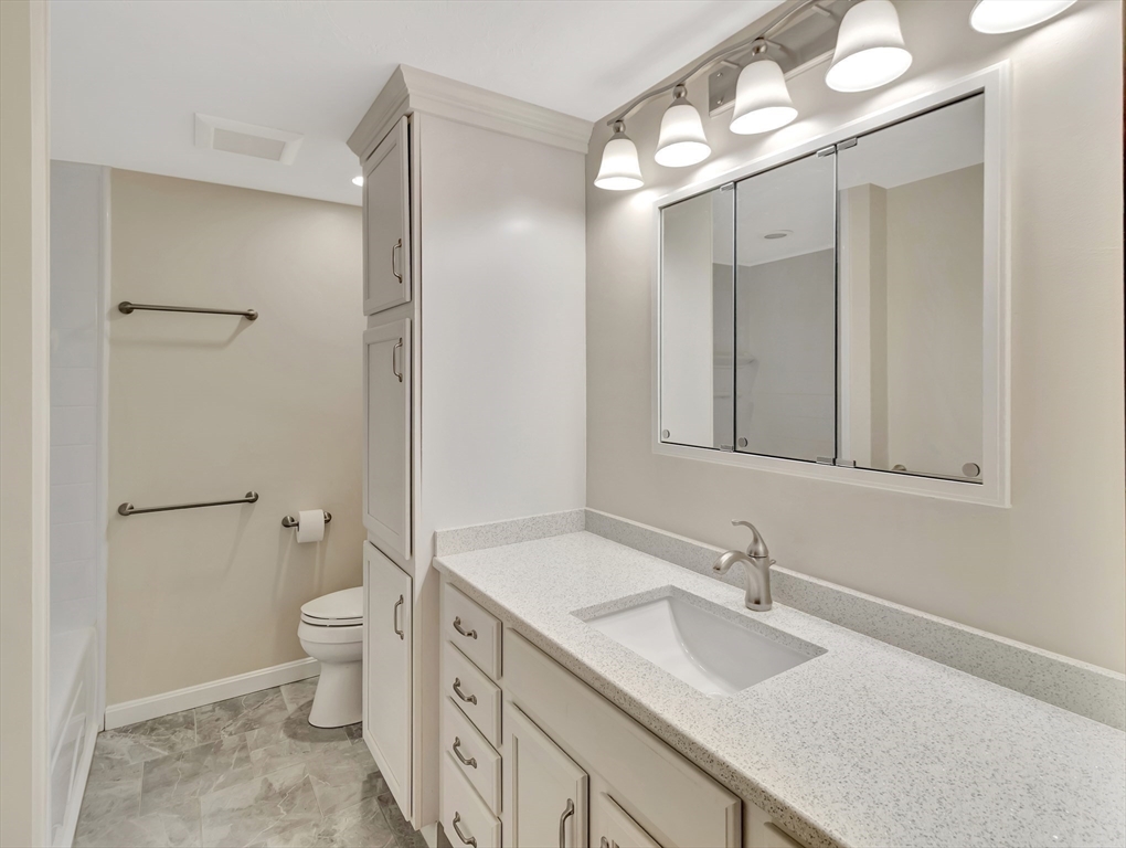 4 Concetta Circle, Unit 4 Mansfield, MA 02048 - Photo 33 of 42