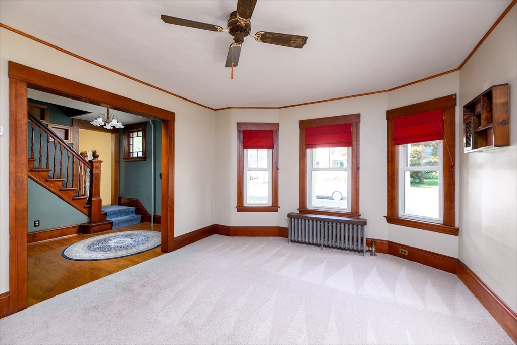 28 Holt Road Holden, MA 01520 - Photo 16 of 42 Gallery Image 16