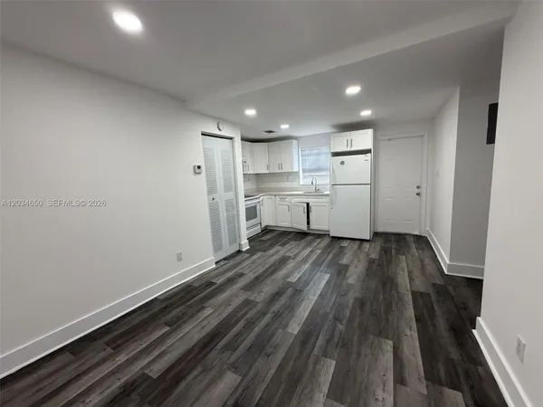$2,200 | 2025 Northwest 72nd Street, Unit 2, Miami, FL 33147