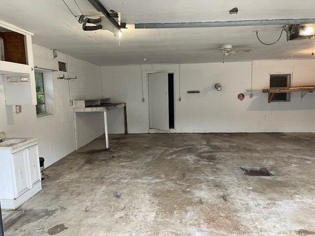 1520 Nazareth Road Kalamazoo, MI 49048 - Photo 26 of 30 Garage