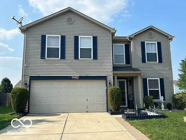 $369,000 | 9982 Big Bend Drive, Indianapolis, IN 46234