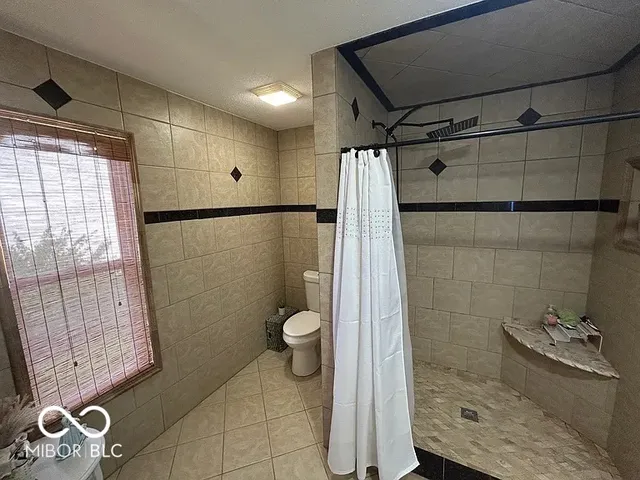 $369,000 | 9982 Big Bend Drive, Indianapolis, IN 46234