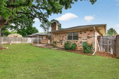 $325,000 | 2132 Sandy Lane, Irving, TX 75060