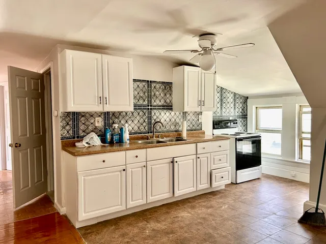 $875,000 | 91-93 Newton Street, Lawrence, MA 01843