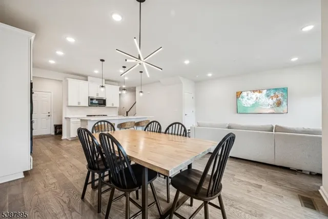 $835,000 | 29 Lilac Drive, Warren, NJ 07059