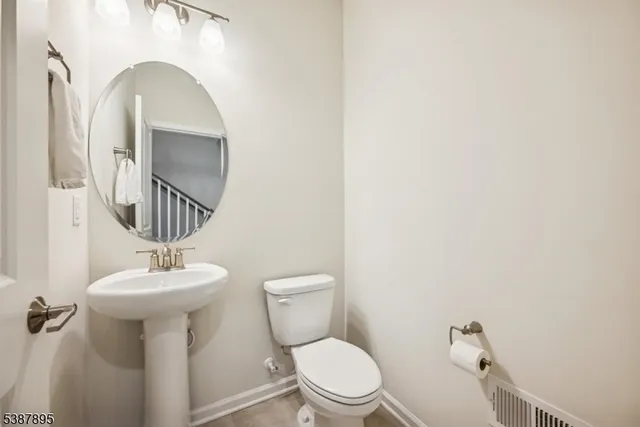 $835,000 | 29 Lilac Drive, Warren, NJ 07059