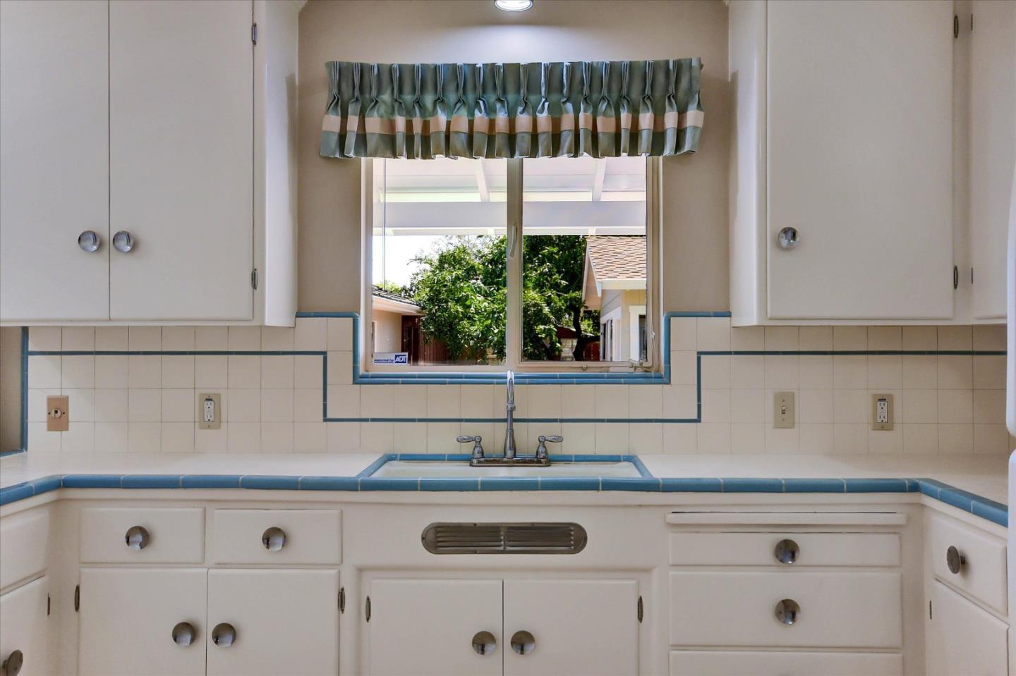 1862 Homestead Road Santa Clara, CA 95050 - Photo 26 of 56 Gallery Image 26