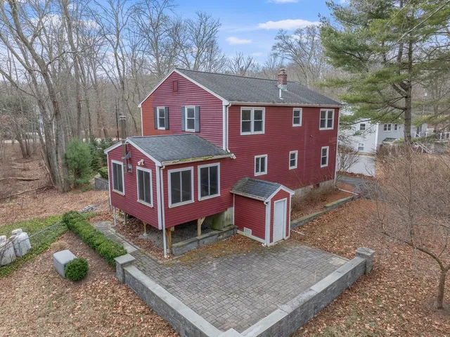 $600,000 | 119 Middlesex Street, Millis, MA 02054