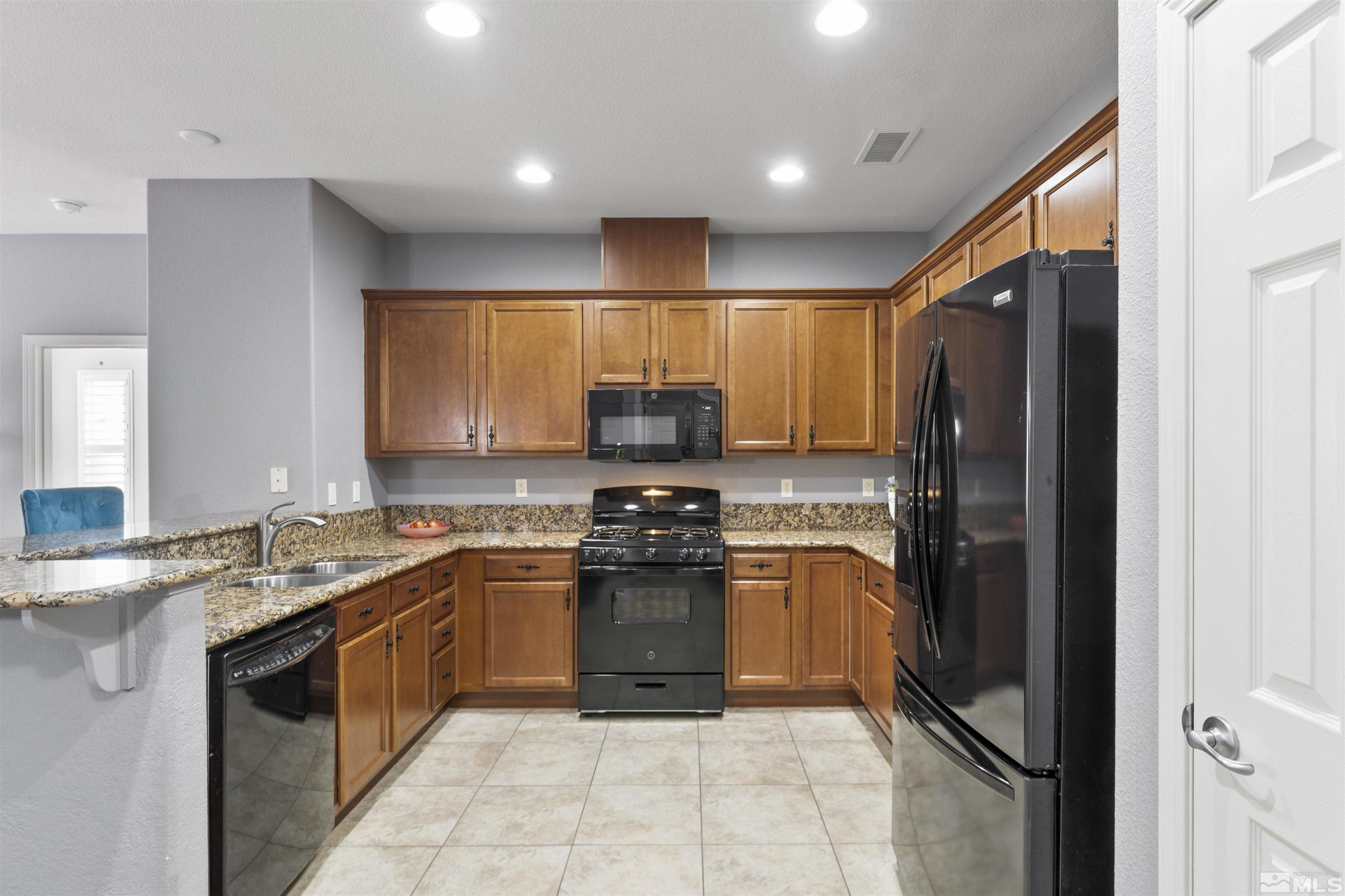 11055 Lamour Lane Reno, NV 89521 - Photo 13 of 40 Photo 13