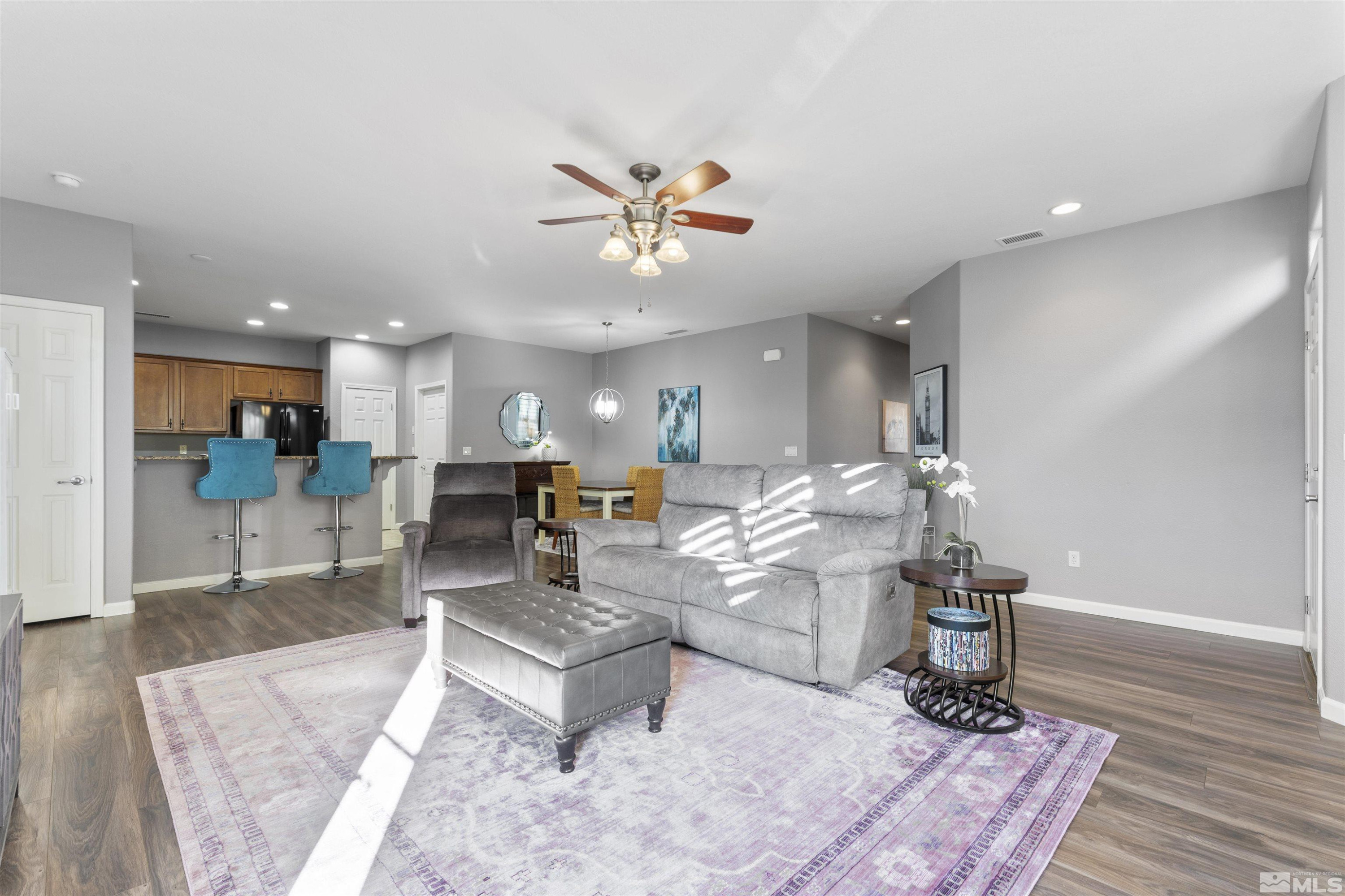 11055 Lamour Lane Reno, NV 89521 - Photo 10 of 40 Photo 10